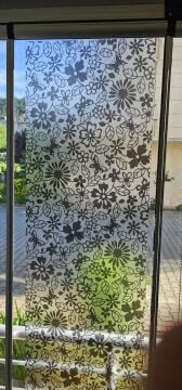 Technosmart | 45x150cm | Siyah Çiçek Desenli Statik Cam Kaplama Filmi Folyo | Mutfak Ofis Pencere